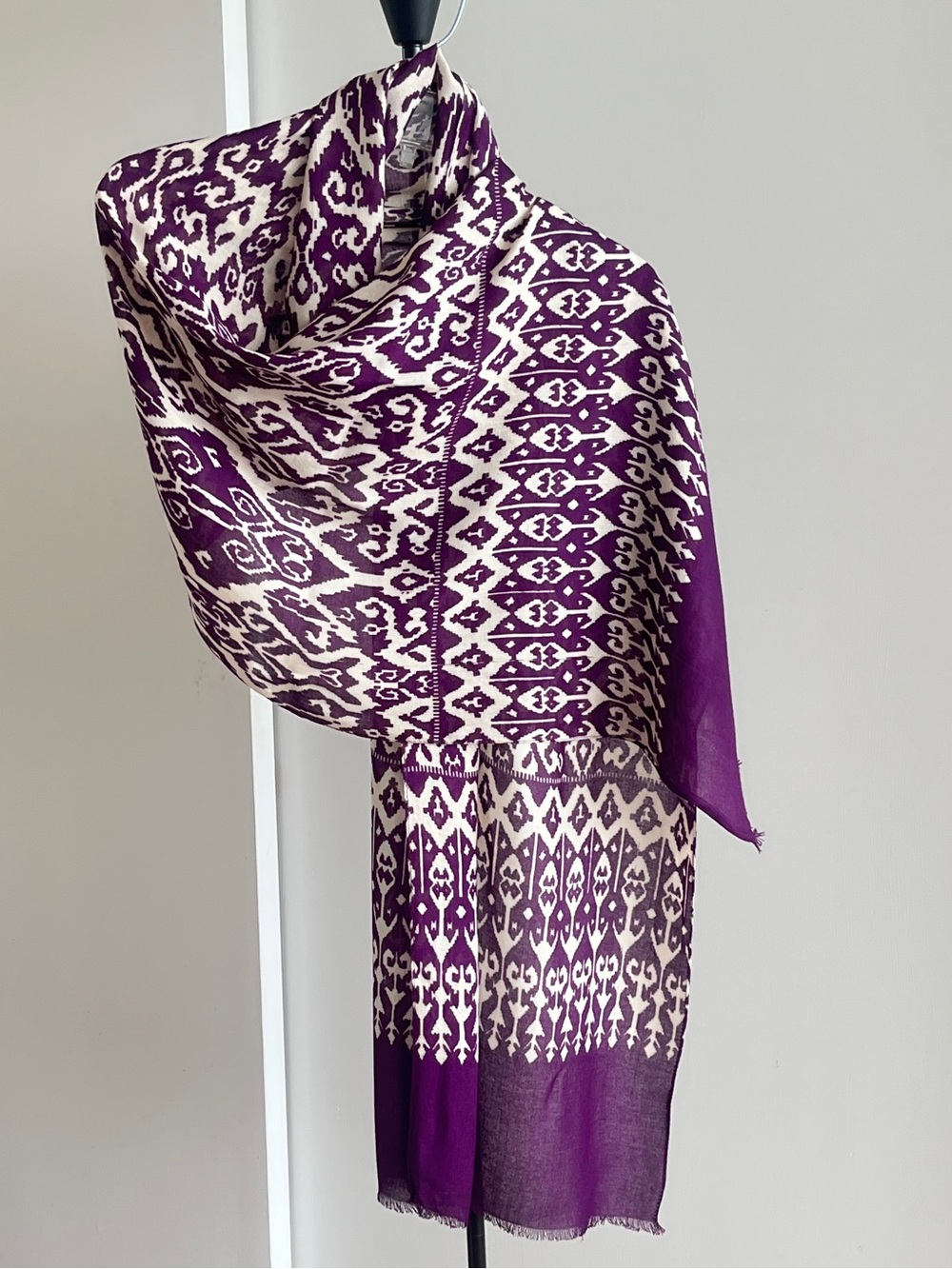 Fabindia style Dupatta scarf wrap Ikat Type Print Eggplant 🍆 Purple & White  72"